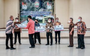 Launching Dana Desa, Bupati Ciamis Ingatkan Kades Jangan Sampai Terjerat Hukum