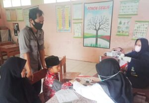 Polsek Sukaraja Laksanakan Monitoring Vaksinasi Merdeka Anak