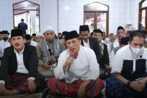 Bupati Pangandaran Laksanakan Shalat Idul Adha di Masjid Baitussalam