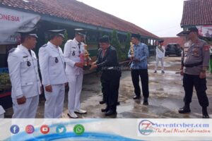 HUT RI ke -77, Pemerintah Kecamatan Sukahening Berikan Penghargaan Kepada Tiga Pemdes Terbaik