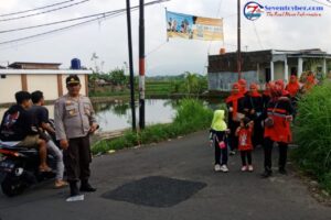 Kapolsek Cibeureum Laksanakan Pengamanan Gerak Jalan Santai