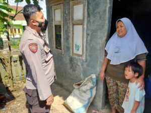 Personil Polsek Cigalontang Laksanakan Giat Silaturahmi Kamtibmas