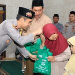 Pimpin Silaturahami Kamtibmas, Wakapolres Tasikamlaya Kota Berikan Santunan Kepada Anak Yatim