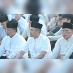 Kapolda Jabar Laksanakan Sholat Idul Fitri 1445 H di Lapangan Gasibu