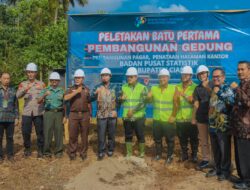 Letakan Batu Pertama Pembangunan Kantor BPS Ciamis, Pj Bupati Dorong Peningkatan Pelayanan dan Akurasi Data