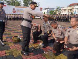 Kapolres Tasikmalaya Kota Pimpin Upacara Kenaikan Pangkat