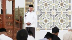 Sekda Zen Berpesan Tingkatkan Keilmuan dan Amal Sholeh